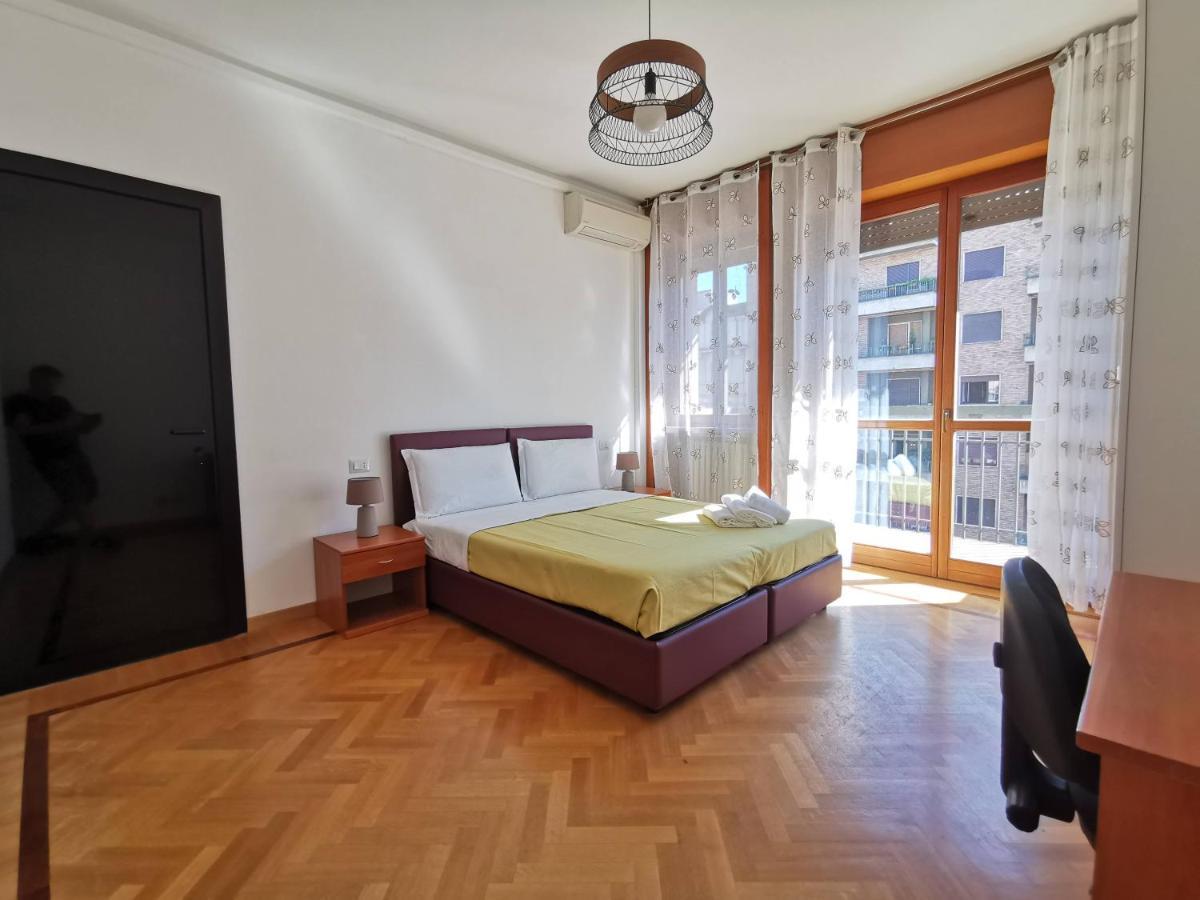 Pergolesi Apartments มิลาน ภายนอก รูปภาพ