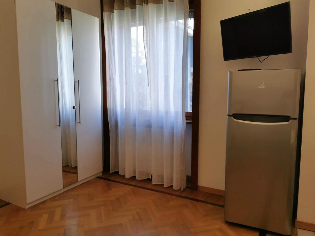 Pergolesi Apartments มิลาน ภายนอก รูปภาพ