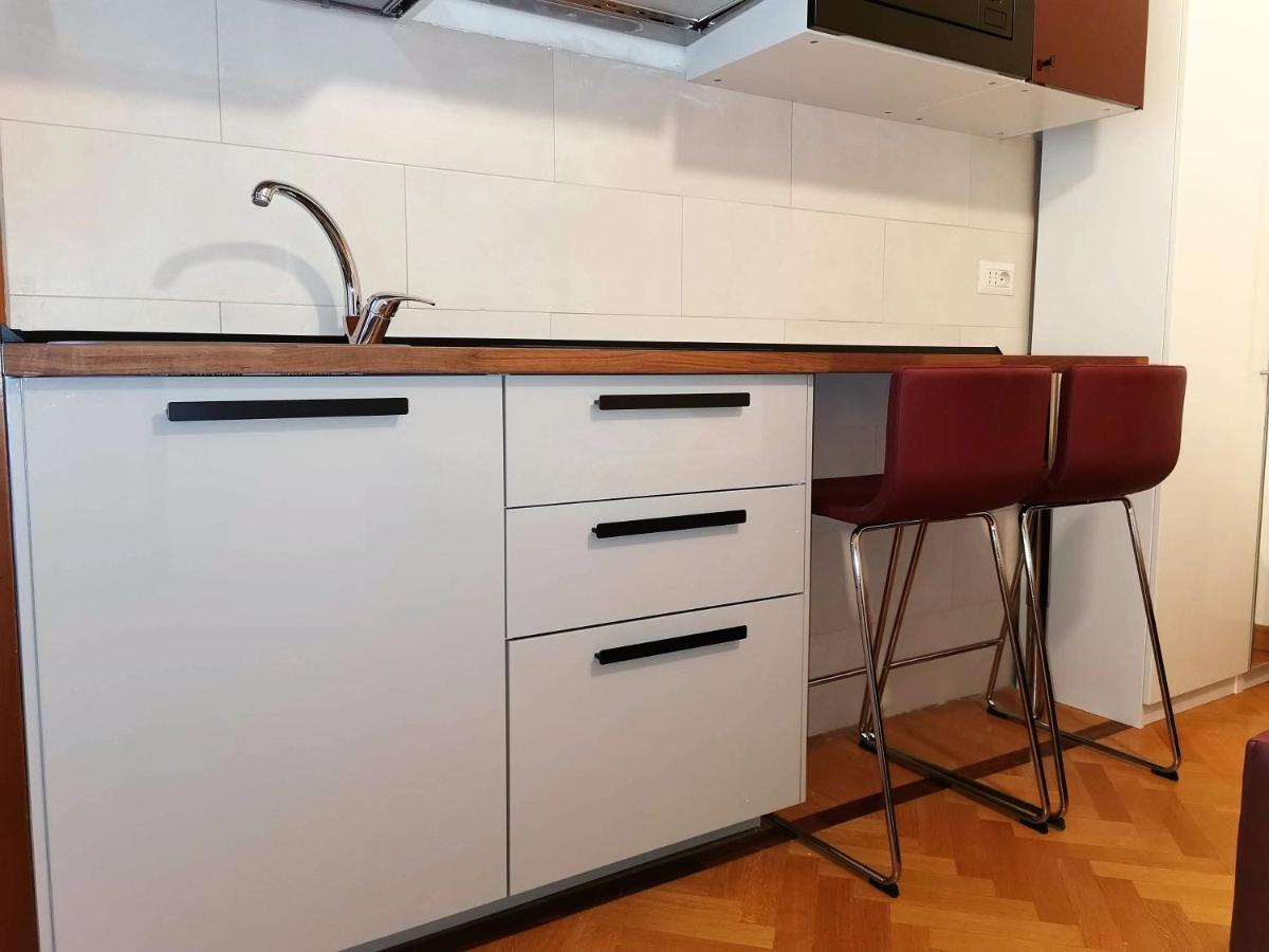 Pergolesi Apartments มิลาน ภายนอก รูปภาพ